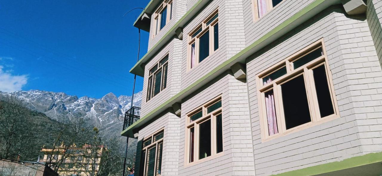 Mahima Hotel Sangla Exterior photo